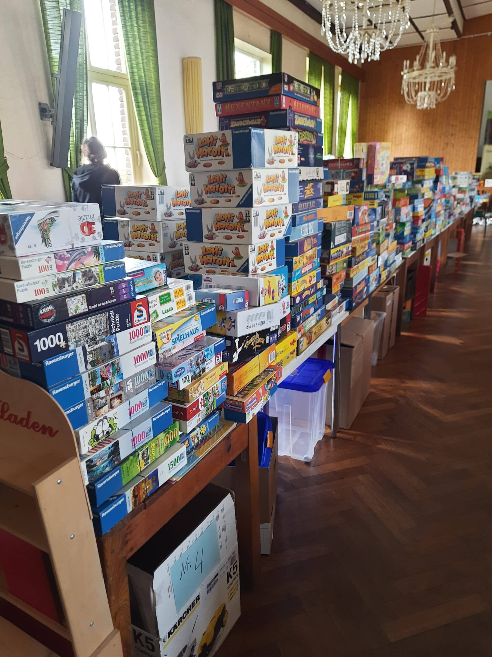 spielzeug markt Spielzeugmarkt – Helder Camara